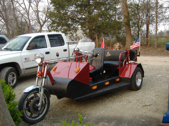 Rhino/spikedtrike2.jpg